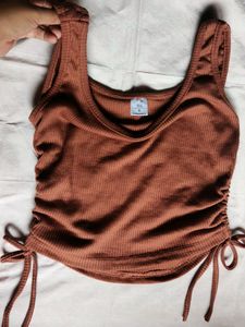 SSS brown square neck ruched knotted crop top 🦋