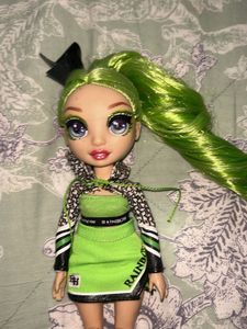 Rainbow High Cheer Doll - Jade Hunter