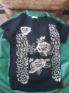 Womens Black Shiny Floral Tshirt Size38 Unused Go