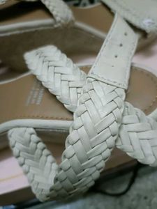 Zudio Wedges with Braided Straps