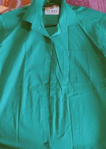 Oversize Solid Green Shirt