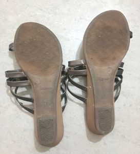 Bata Women&#39;s Grey Wedges