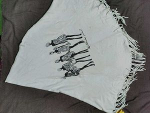 White Pochi with Figure Print