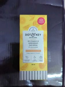 DOT & KEY 10% Vitamin C+E& 5% Niacinamide Glowing