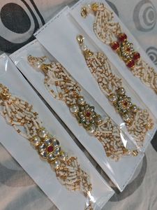 Kundan &amp; Pearl Rakhi Bracelet (Set of 4)