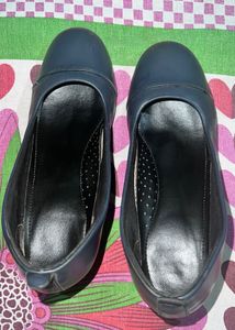 heals