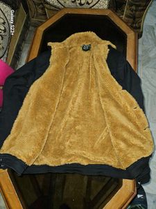 BALCK DENIM JACKET  WITH WARM FURRS