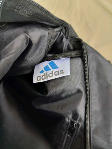Adidas Authentic