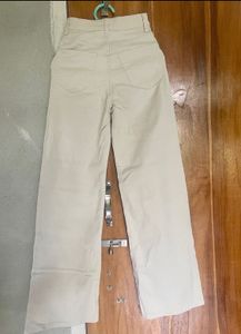 H&amp;M Beige Twill Trouser