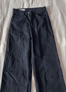 Black denim straight fit jeans