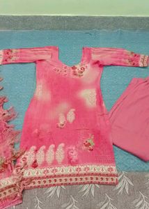 Warm Kurti Set With Stall Long