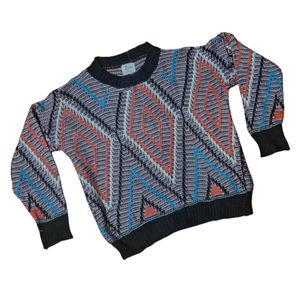 Geometric Pattern Knit Sweater