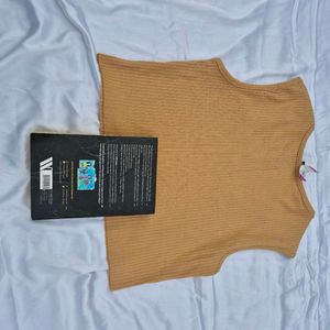 Daily Wear Cutsleeve Crop Top