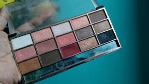 Eyeshadow Palette