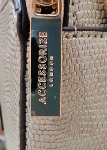 Accessorize London Sling Bag