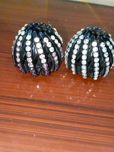 Set of 2 Jeweled Hair Clips
