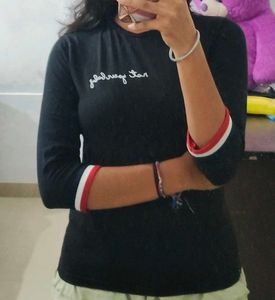 Black Long Sleeve Tee
