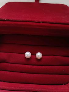 Real Pearl On Pure Silver Stud
