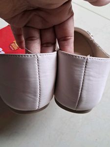 Bata White Bellies - New with Tag