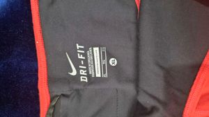 Nike Cropped Active Wear