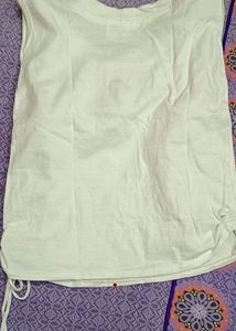 Skirts Top Red N White Colour