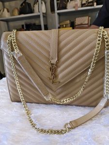 HANDBAGS HI HANDBAG🛍️🛍️