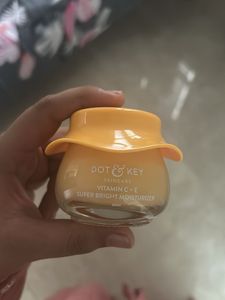 Dot & Key Vitamin C+E Super Bright Moisturizer