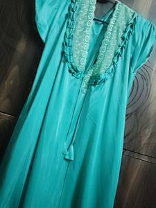 Vry Pretty Nightdress