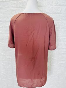 Curved Coral Flute Sleeve Tunic Top