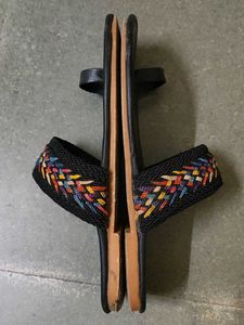 Women flat sandal