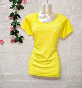 Nike Yellow T-Shirt 🎁Buy 2 Get 1 Free 🎁