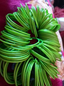 LIGHT GREEN BANGLES 💚