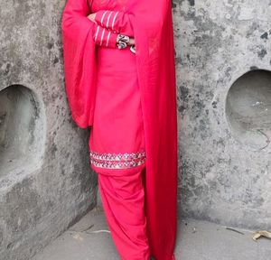 Hand Embroideried Red Punjabi Salwar Suit.