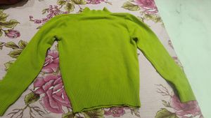 Green Long Sleeve Sweater