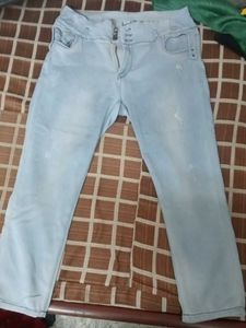 Light Wash Denim Jeans