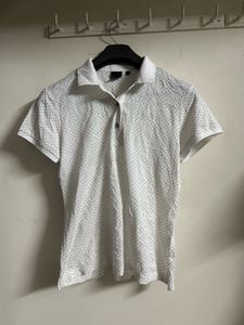 Golf Polo - Stylish & Comfy!