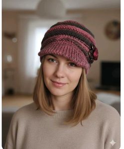 sale🎊🎆🎄🎉Stylish Striped Visor Beanie