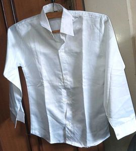 Classic White Button-Down Shirt – Size S