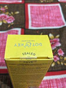 Dot &amp; Key Sunscreen