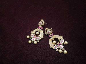Elegant Pearl Drop Earrings