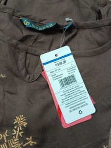 Branded Top