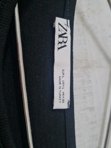 Zara Eyelet Sleeve Top