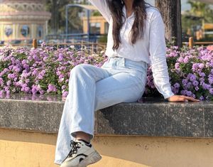 Light Wash Straight Leg Jeans