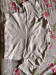 Ribbed V-Neck Crop Top