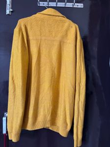 Yellooow Sweater
