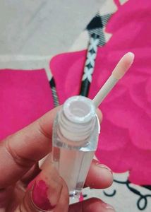 Combo Lip Gloss And Eye Pencil