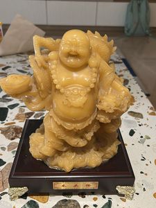 Laughing Buddha Statue