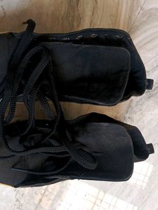 Black Canvas Shoe .