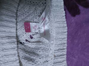 Women Top Type Sweater .
