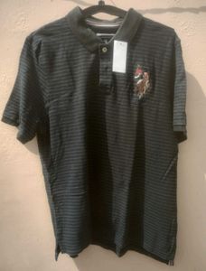 US POLO ASSN shirt 👕 Chest 42Inch Length 28 Inch